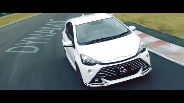 TOYOTA G’s AQUA｜小林可夢偉
